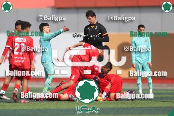 پرسپولیس 2–2 پیکان