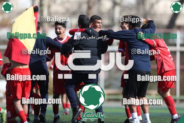 پرسپولیس 2–2 پیکان