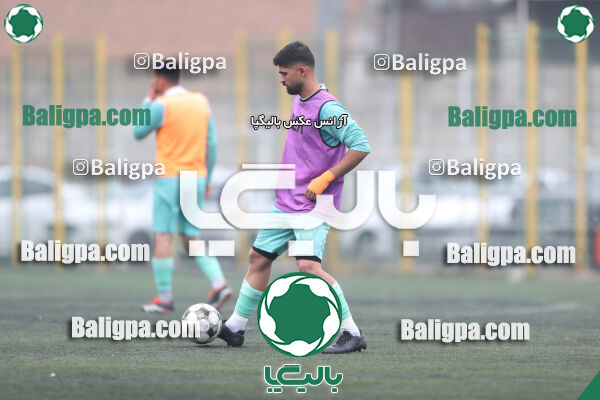 دلوار افراز 0–2 پیکان