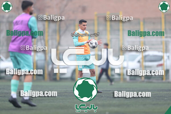دلوار افراز 0–2 پیکان