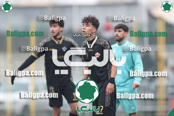 دلوار افراز 0–2 پیکان