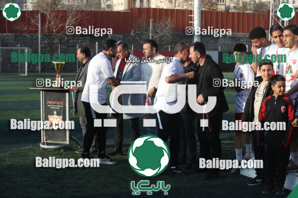 پرسپولیس 0 - 3 پیکان