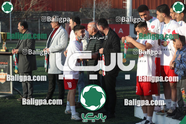 پرسپولیس 0 - 3 پیکان