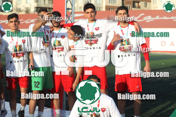 پرسپولیس 0 - 3 پیکان