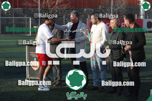 پرسپولیس 0 - 3 پیکان