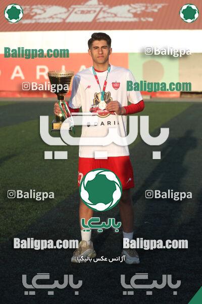 پرسپولیس 0 - 3 پیکان