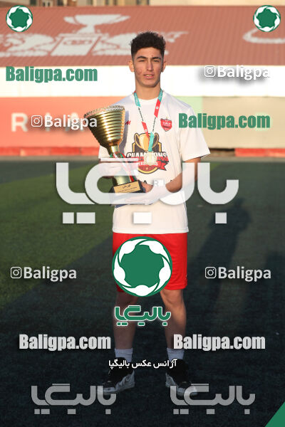 پرسپولیس 0 - 3 پیکان