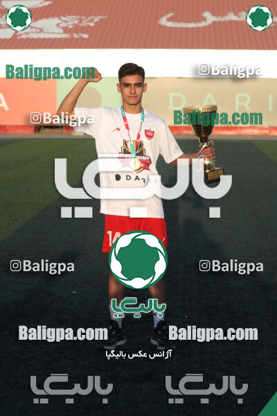 پرسپولیس 0 - 3 پیکان