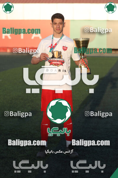 پرسپولیس 0 - 3 پیکان