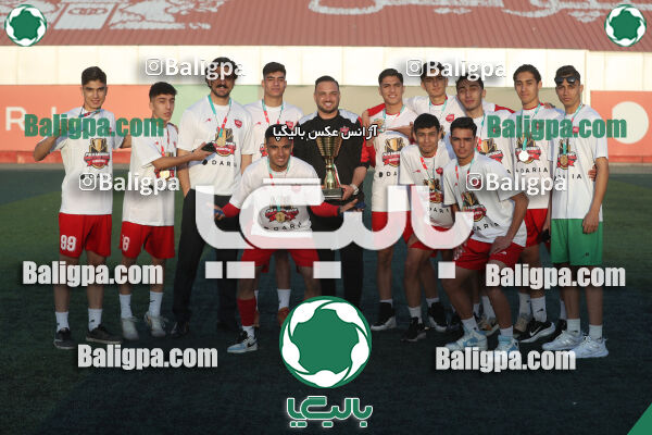 پرسپولیس 0 - 3 پیکان