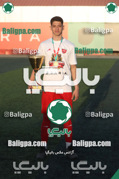 پرسپولیس 0 - 3 پیکان