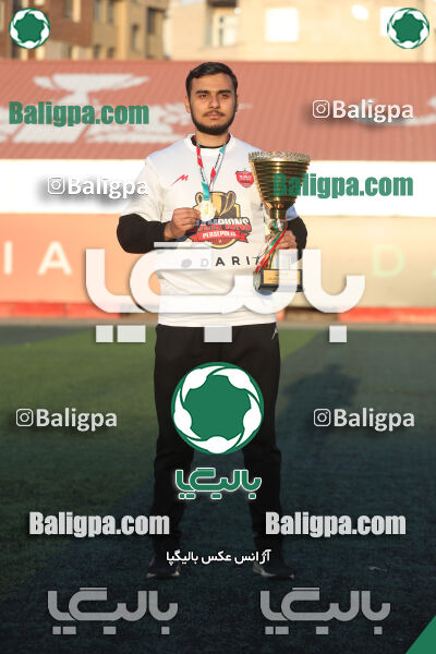 پرسپولیس 0 - 3 پیکان