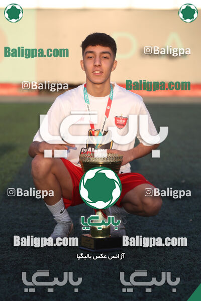 پرسپولیس 0 - 3 پیکان
