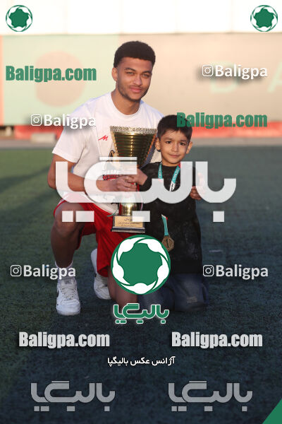 پرسپولیس 0 - 3 پیکان