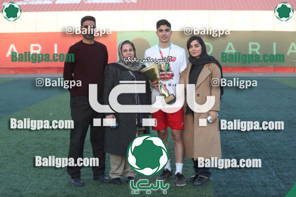 پرسپولیس 0 - 3 پیکان