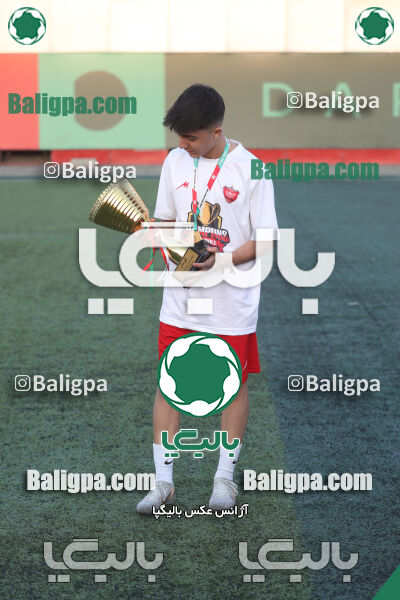 پرسپولیس 0 - 3 پیکان