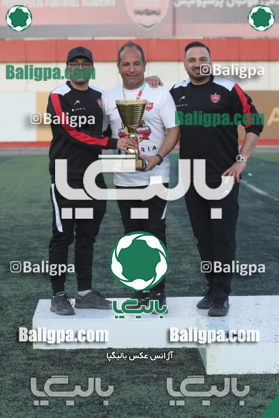 پرسپولیس 0 - 3 پیکان