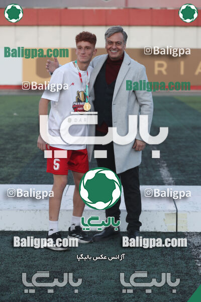 پرسپولیس 0 - 3 پیکان