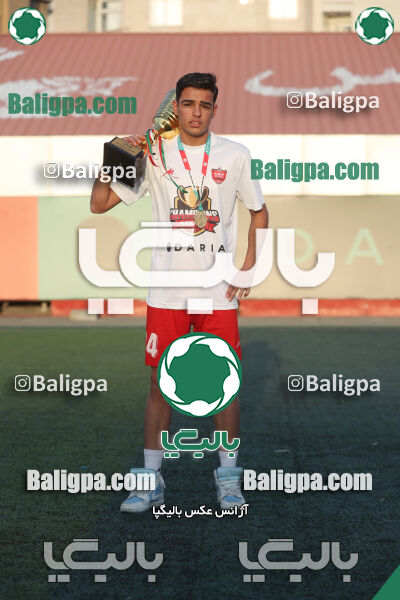 پرسپولیس 0 - 3 پیکان
