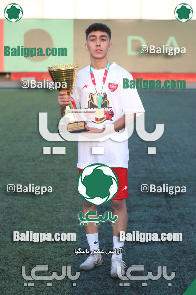 پرسپولیس 0 - 3 پیکان