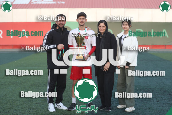 پرسپولیس 0 - 3 پیکان