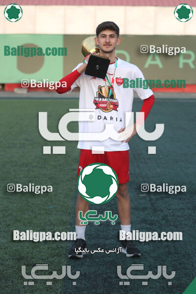 پرسپولیس 0 - 3 پیکان