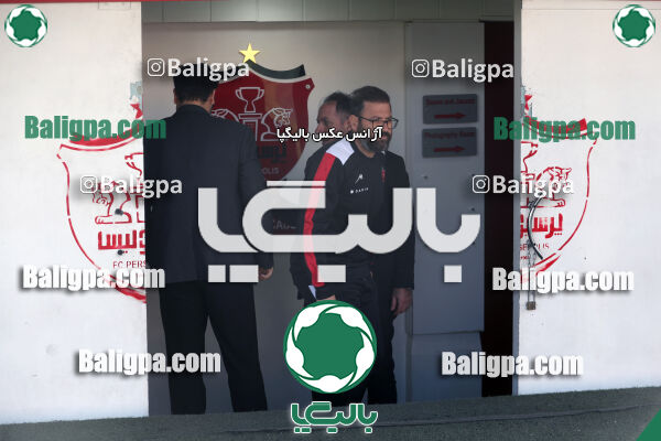 پرسپولیس 0 - 3 پیکان