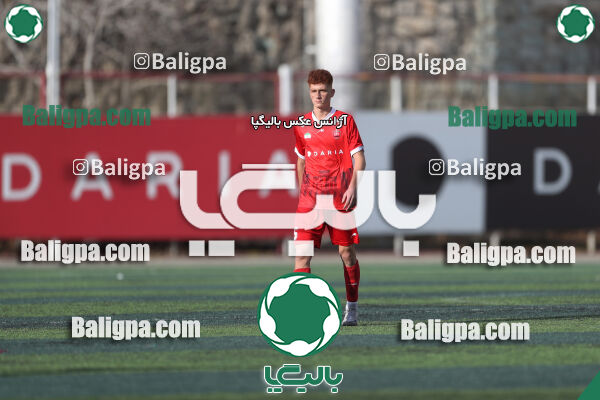 پرسپولیس 0 - 3 پیکان