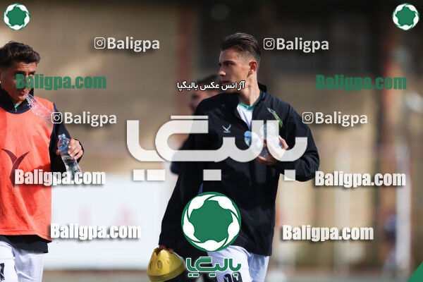پرسپولیس 0 - 3 پیکان