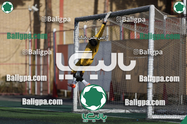 پرسپولیس 0 - 3 پیکان
