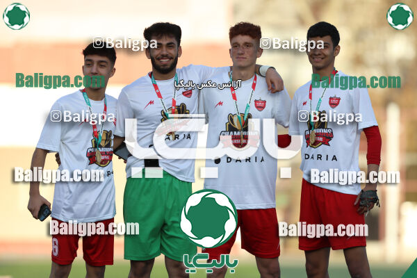 پرسپولیس 0 - 3 پیکان