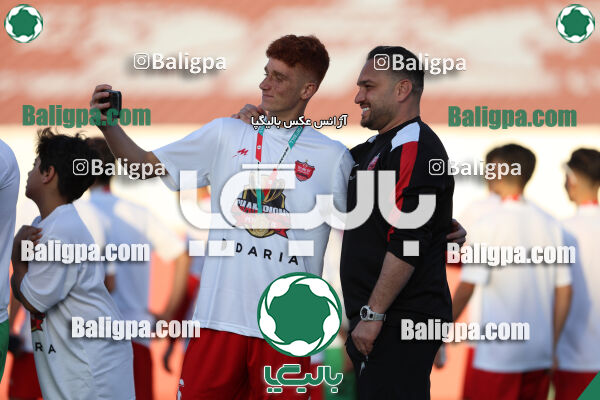 پرسپولیس 0 - 3 پیکان