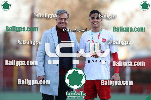 پرسپولیس 0 - 3 پیکان