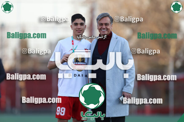 پرسپولیس 0 - 3 پیکان