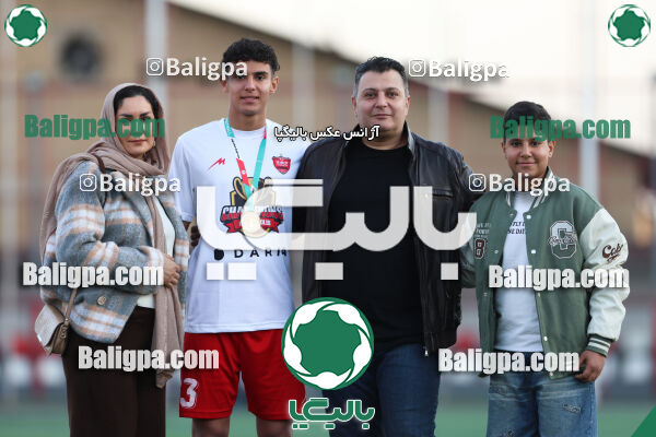پرسپولیس 0 - 3 پیکان