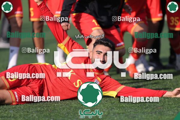 سپاهان اصفهان ۱ (۴) - (۵) ۱ فولاد خوزستان