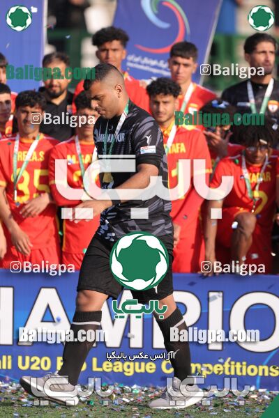 سپاهان اصفهان ۱ (۴) - (۵) ۱ فولاد خوزستان