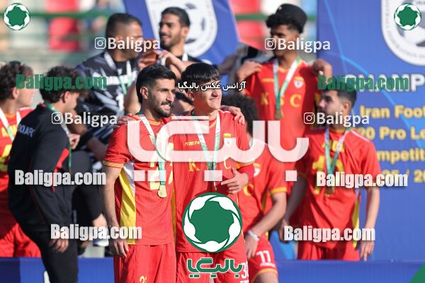 سپاهان اصفهان ۱ (۴) - (۵) ۱ فولاد خوزستان