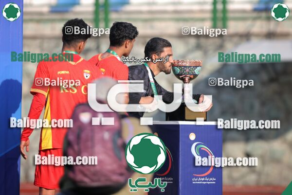 سپاهان اصفهان ۱ (۴) - (۵) ۱ فولاد خوزستان