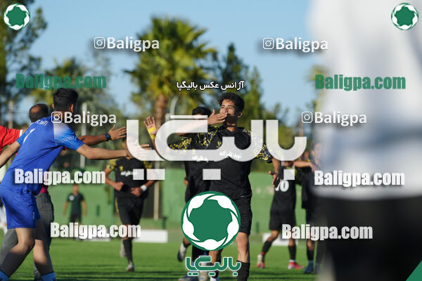 سنگ آهن بافق ۱ - ۲ تختی بم