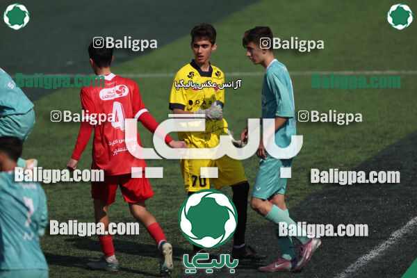 پرسپولیس ۰ (۴) - (۲) ۰ پیکان