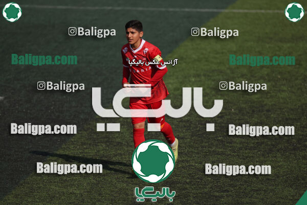پرسپولیس ۰ (۴) - (۲) ۰ پیکان