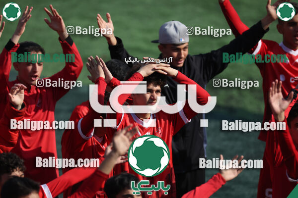 پرسپولیس ۰ (۴) - (۲) ۰ پیکان