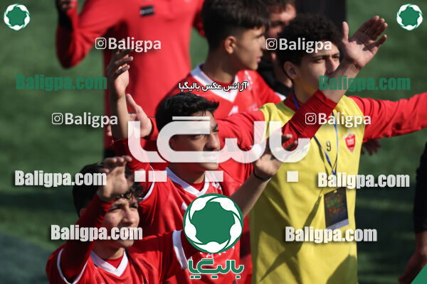 پرسپولیس ۰ (۴) - (۲) ۰ پیکان