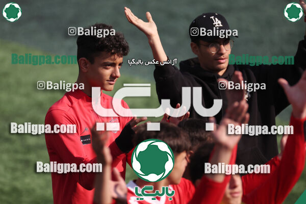 پرسپولیس ۰ (۴) - (۲) ۰ پیکان