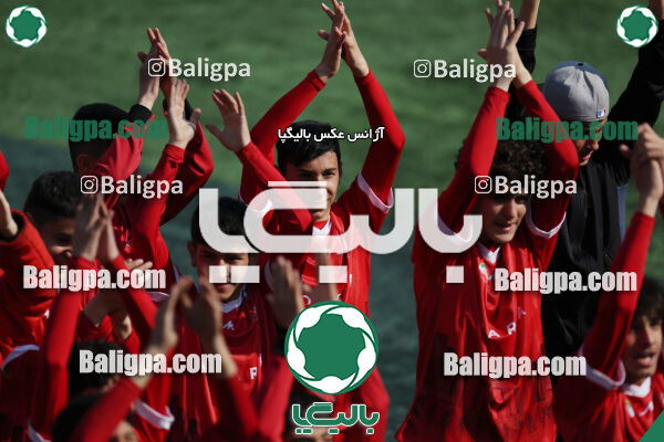پرسپولیس ۰ (۴) - (۲) ۰ پیکان