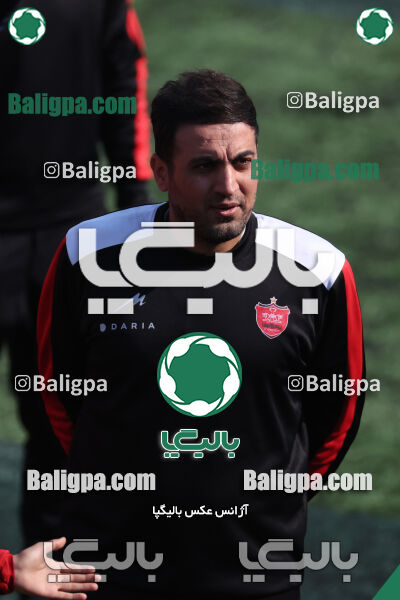 پرسپولیس ۰ (۴) - (۲) ۰ پیکان