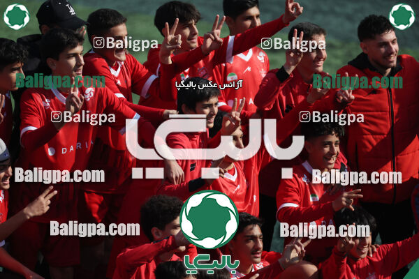 پرسپولیس ۰ (۴) - (۲) ۰ پیکان
