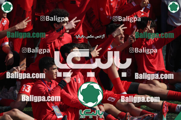 پرسپولیس ۰ (۴) - (۲) ۰ پیکان