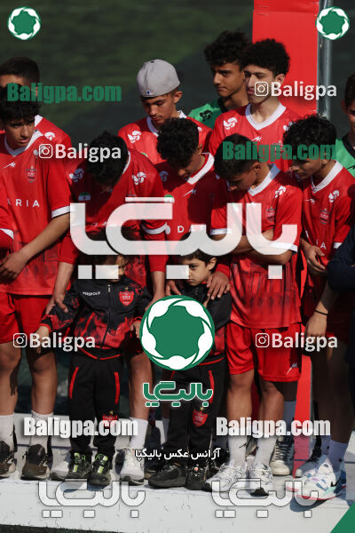 پرسپولیس ۰ (۴) - (۲) ۰ پیکان